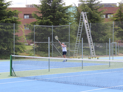 pistas de tenis DEPORTES UFV Estudiar en Universidad Privada Madrid