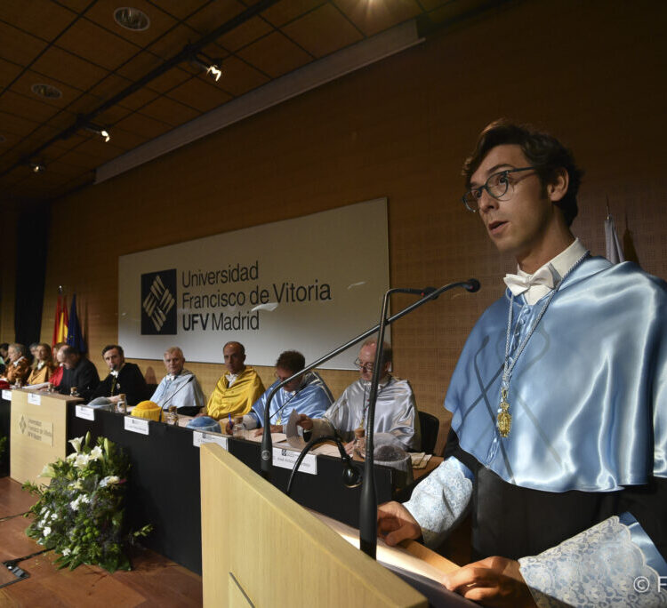 220921UFV 211 1024x684 1 750x684 ACTOS ACADÉMICOS Estudiar en Universidad Privada Madrid